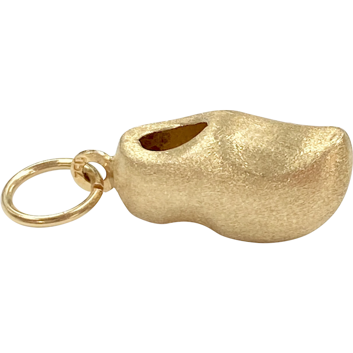 Wooden Shoe Vintage Charm 18K Gold Three-Dimensional