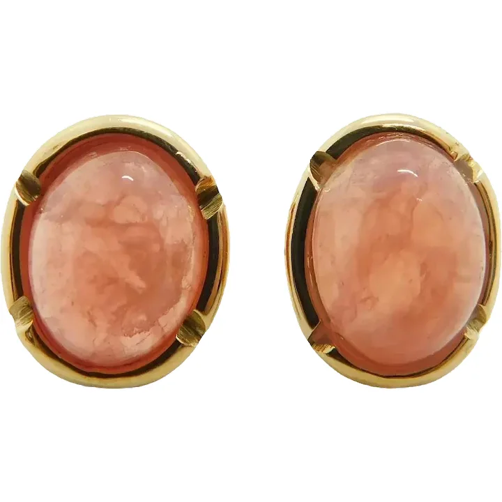 Strawberry Quartz Stud Earrings 18K Yellow Gold