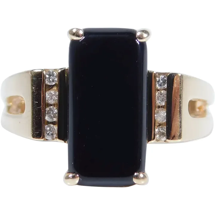 .08ctw Onyx Ring 14K Yellow Gold