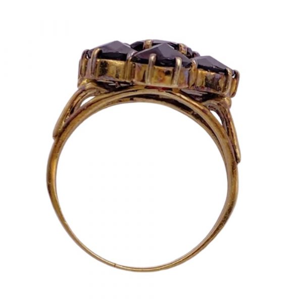 Bohemian Garnet Cluster Ring 14K Gold 7.30 Carat, Seven Stone top view