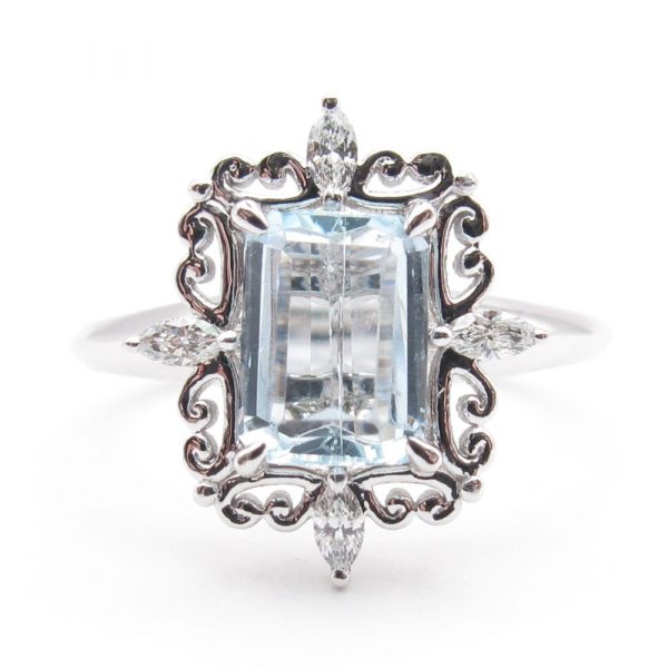 1.02ct Aquamarine & 0.105ctw Diamond Halo Ring 14K