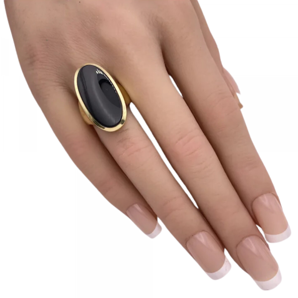 Classic Oval Onyx Statement Ring 14K Yellow Gold (3)