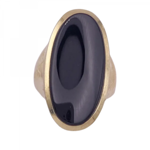 Classic Oval Onyx Statement Ring 14K Yellow Gold