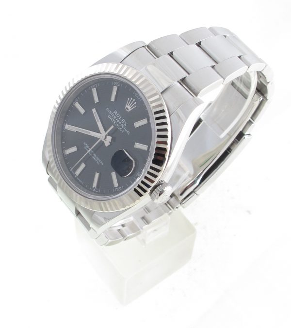 Pre-Owned Like New Rolex 41MM Stainless Steel Datejust (2021) Model 126334 Left