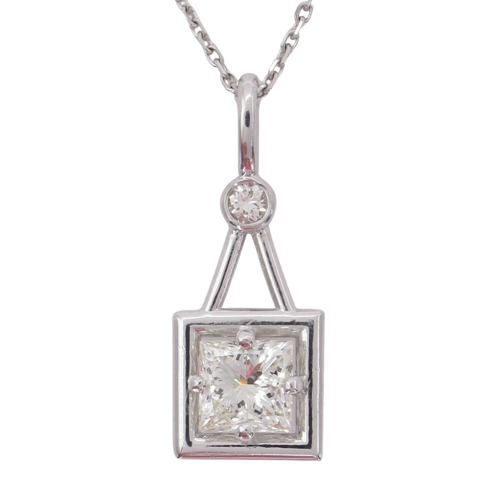 1.05ctw SI1 K Princess Diamond Frame Necklace