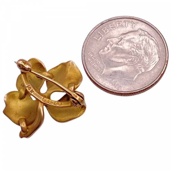 Art Nouveau Four-Leaf Clover Seed Pearl Brooch 14K (1)