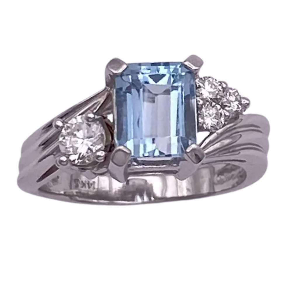 2.5ctw Emerald Cut Aquamarine Ring 14K