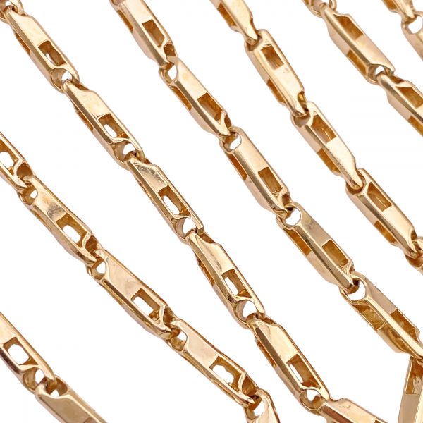 Geometric Link Chain Necklace 14K Gold 27 Length Close Up