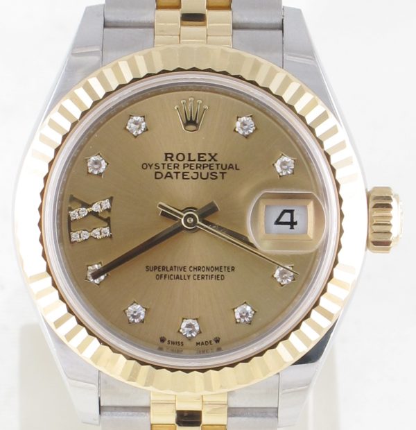 Pre-Owned Ladies Rolex 28MM Datejust (2024) Two Tone Model 279173 Front Close