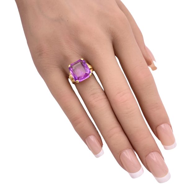 10.82ct Retro Pink Sapphire Ring 14K Gold worn