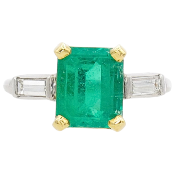 3.46ct Colombian Emerald & Diamond Ring Platinum GIA Certified front
