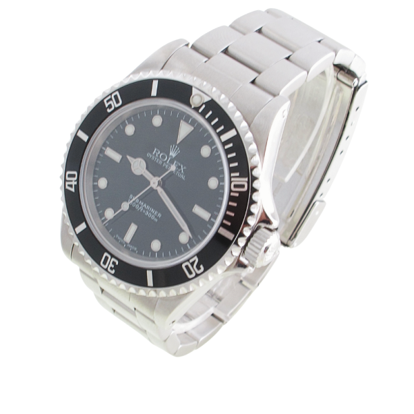 Pre-Owned Rolex 40MM No Date Submariner (2002) Stainless Steel 14060M Left