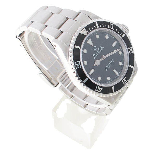 Pre-Owned Rolex 40MM No Date Submariner (2002) Stainless Steel 14060M Right