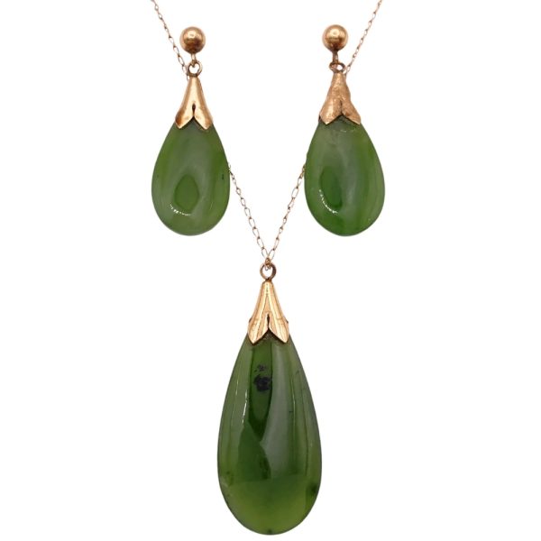 Vintage Jade Earrings & Necklace Set 14K Gold