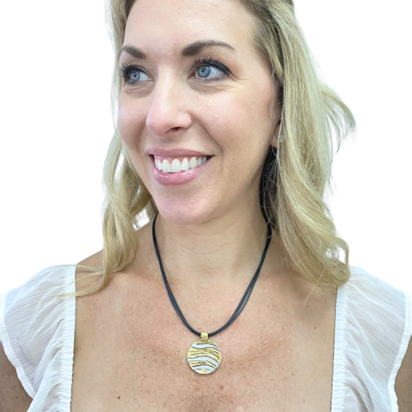 Roberto Coin Elephantino Diamond Necklace 18K Gold worn