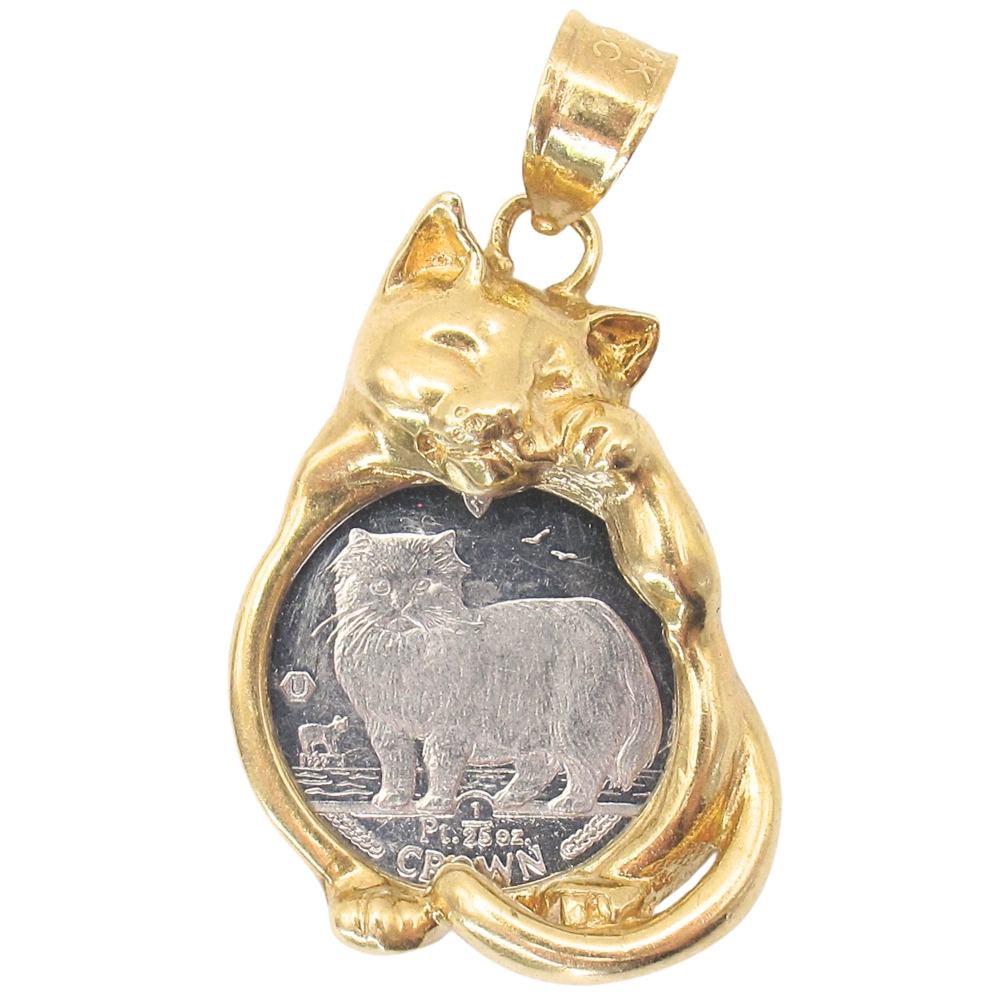 Isle of Man 1989 Platinum Coin in Cat Bezel 14K Gold Pendant