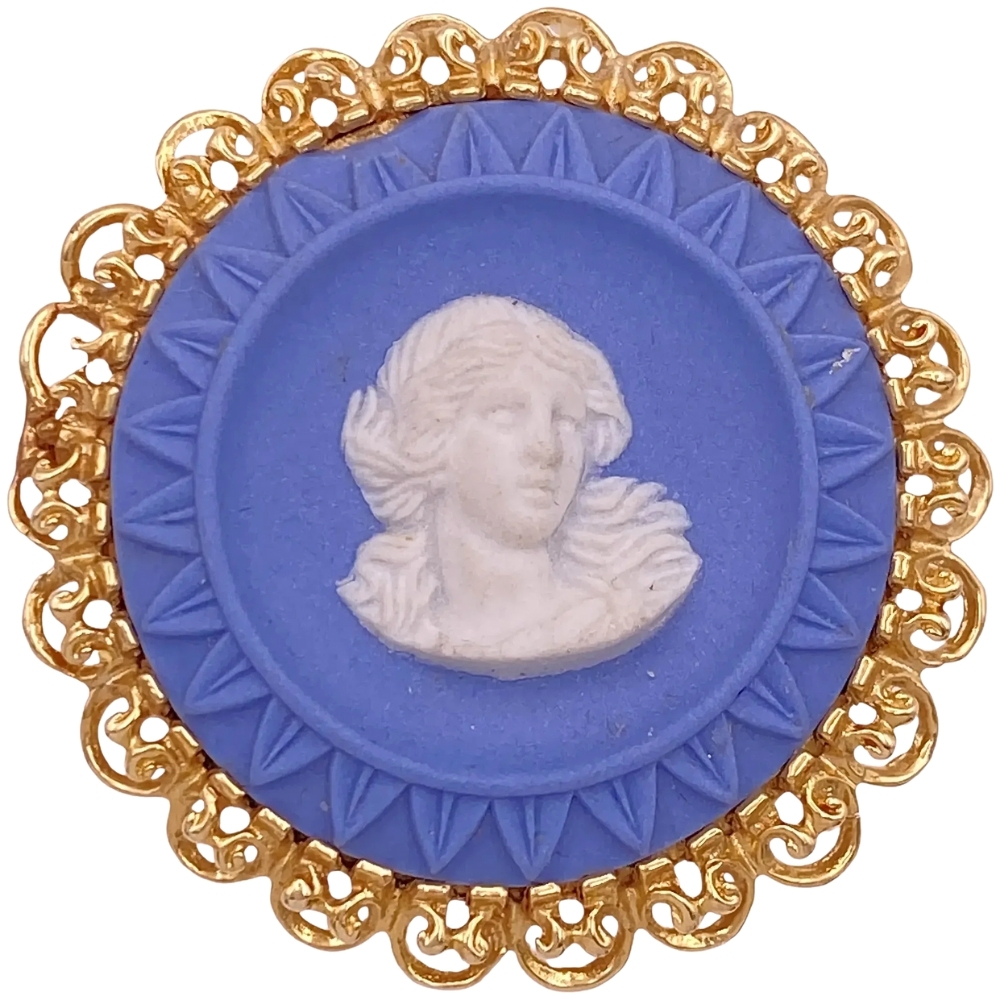 Wedgwood England Blue Cameo Statement Ring 14K Gold